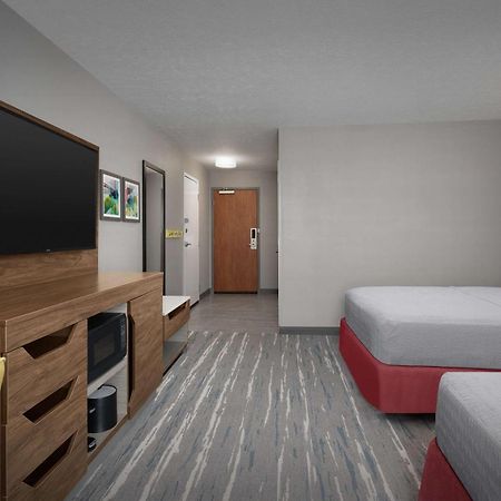 Hampton Inn ווטרלו מראה חיצוני תמונה