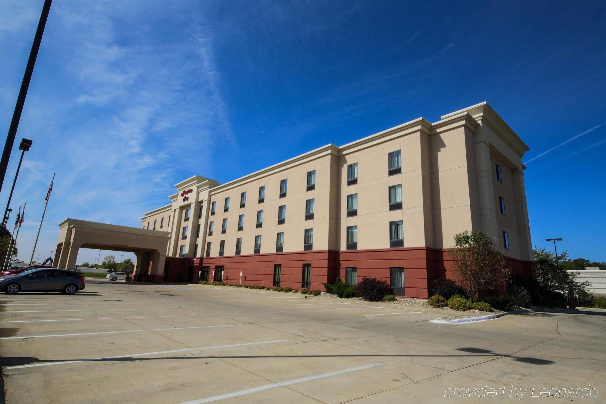 Hampton Inn ווטרלו מראה חיצוני תמונה